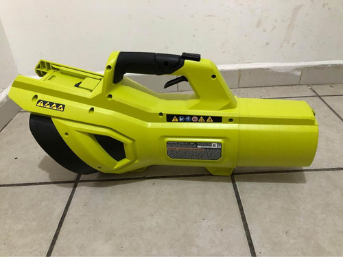 Kit Sopladora 40v Con Batería 4ah Y Cargador Ryobi Ry404014k Color Verde