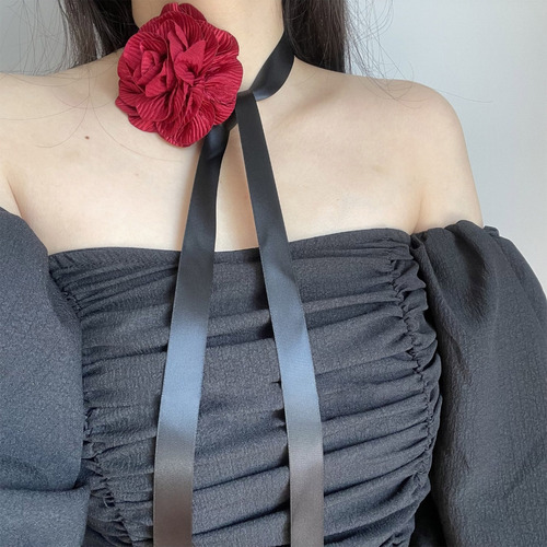 Gargantilla De Tela Con Cuello De Flores Artificiales (wr)