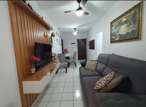 Mobiliado - 1 Dormitório Sacada Envidraçada- Prédio Com Elevador E Piscina