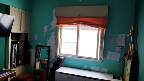 Imagen 5 de 26 de 3 Amb Al Frente Con Balcon ! Pisos Parquet !!! A Mts De Rivadavia - Visitelo...