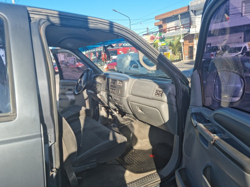 Imagen 13 de 25 de Ford F-100 4.2 I Xlt Mwm D/cab 2004
