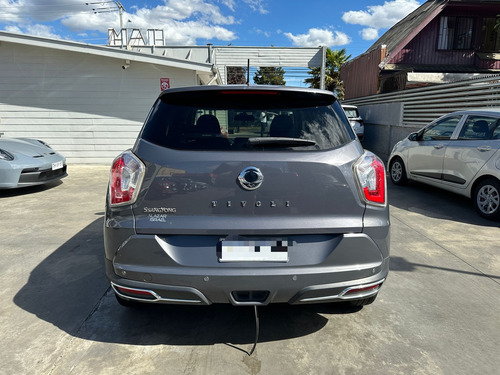 SsangYong Tivoli 1.6 4x2 At Full Tv1111