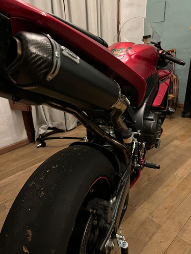 Imagen 3 de 25 de Yamaha R1 2007