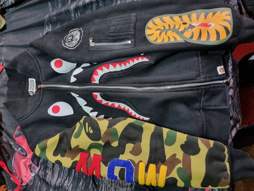 Sudadera Bape Shark (Usado)