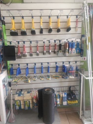 Vendo Equipamentos E Produtos De Loja, Gôndolas, Balcão