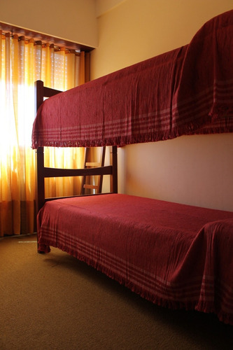 Imagen 2 de 14 de Alquiler Temporario Departamento En Villa Gesell Sur