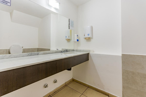 Imagen 5 de 25 de Venta/permuta - Local 291 M2 Totales, Edificado En Dos Plantas - Luis Agote, Rosario.
