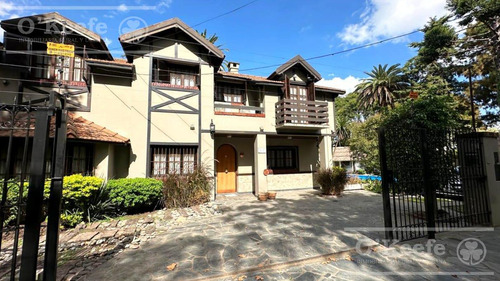 Casa En Venta En Ranelagh Berazategui De 5 Ambientes