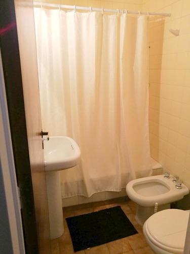 Departamento En Vicente López., Avda. Libertador 1450. Dos Ambientes