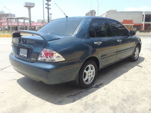 Mitsubishi Lancer Glx 2011