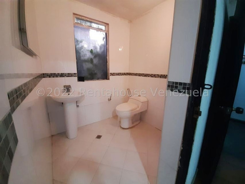 Imagen 2 de 23 de Fondo De Comercio En Venta En El Encantado Mls #22-23848