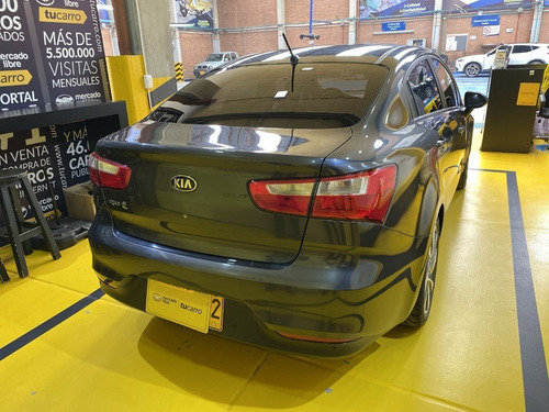 Imagen 10 de 25 de Kia Rio 1.4