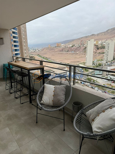 Departamento En Arriendo De 2 Dorm. En Cerro Paranal
