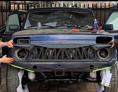 Lada Niva 2121 Parrilla Cara Nueva Repuestos Accesorios