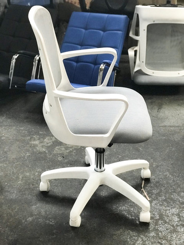 Imagen 4 de 6 de Silla Fresa Pvc Blanco Escritorio Fresa Colores Cuotas Envio