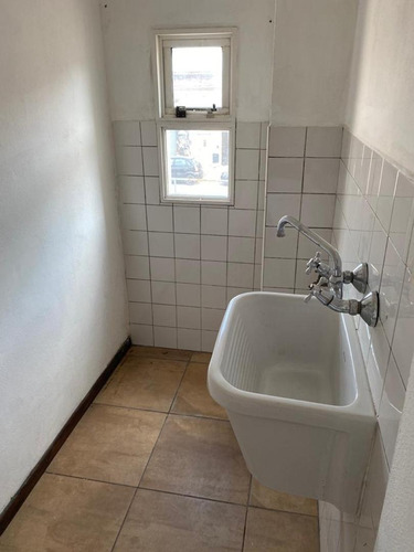 Imagen 7 de 7 de Departamento En El Centro De Campana