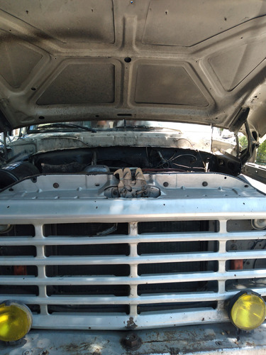 Ford 7.000 Y Cabina Dormitorio