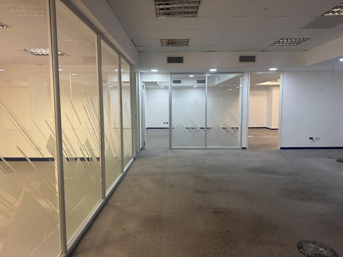 Oficina En Alquiler En San Martin Al 500