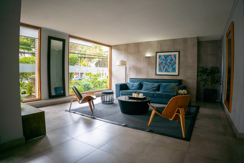 Parque Brasil / 4 Dorm + 3 Baños / Estacionamiento + Bodega