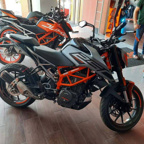 Imagen 1 de 2 de Ktm Duke 250 2021