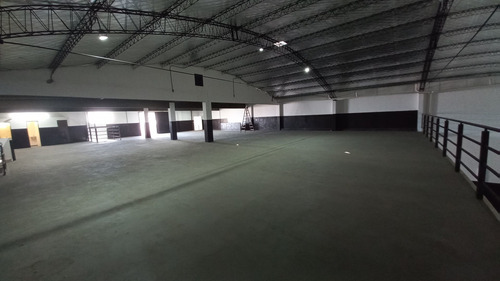 Imagen 19 de 30 de Venta Galpon Deposito San Martin Financia. El Precio Es Insuperable Para El Mercado. Inmobiliaria Seguridad Y Profesionalidad.