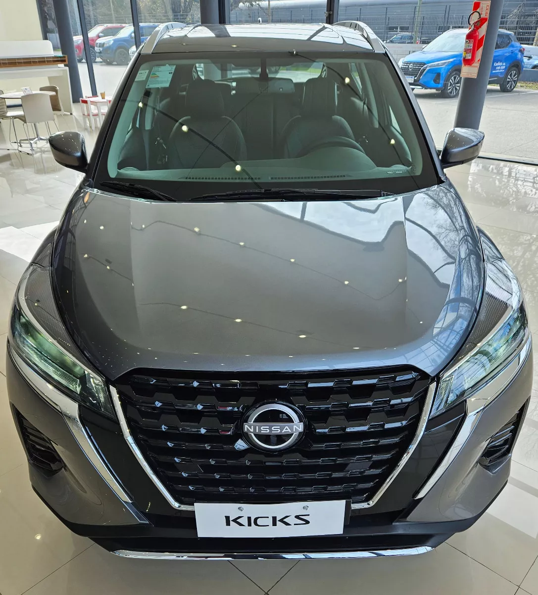 Nissan Kicks Exclusive # 05