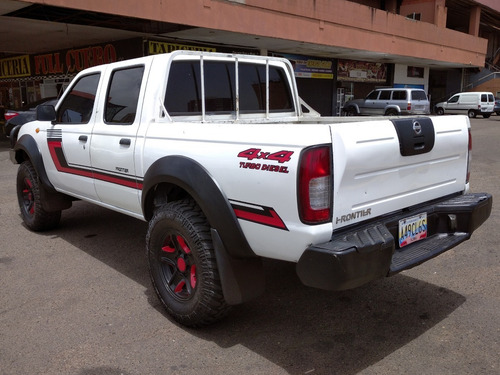 Imagen 4 de 14 de Nissan Frontier 4x4 Diesel - Sincronica