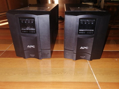 No-break Apc Smart Smt 1000 Lcd, 1000va/670w, 8 Contactos (Usado)