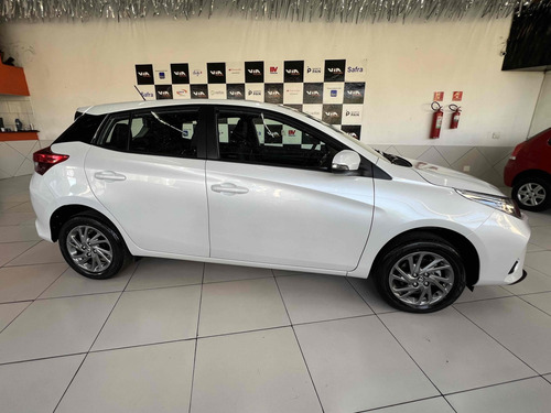 Toyota Yaris 1.5 16V FLEX XS MULTIDRIVE