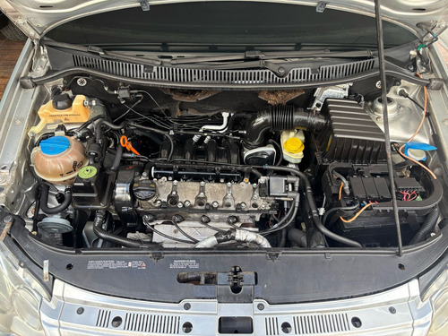 Volkswagen Polo Sedan 1.6 Vht Total Flex 4p