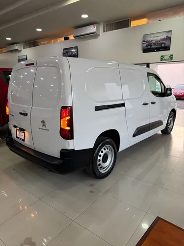 Peugeot Partner 2023
