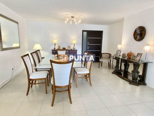 Imagen 4 de 30 de Apartamento En Alquiler Anual
