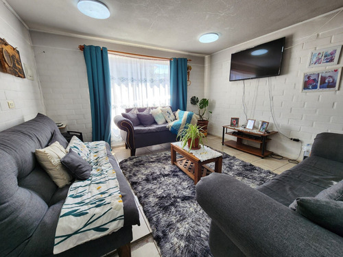 Se Vende Hermosa Casa En Villa Lomas De Paine - Alpha &