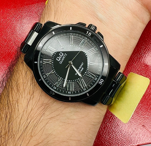 Reloj Para Hombre Minimalista De Acero Macizo Marca Q&q