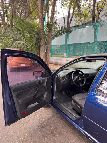 Volkswagen Jetta 2.0 Gls 5vel Aa Ee Mt