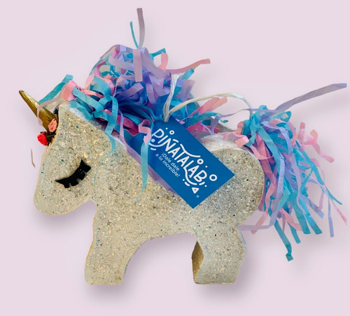 Imagen 2 de 2 de Mini Piñata De Unicornio Diamantada (3 Piezas)