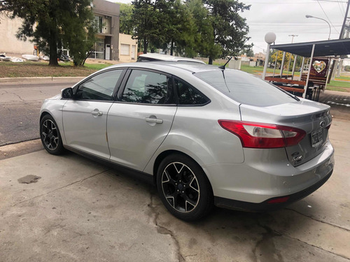 Ford Focus Iii 2.0 Sedan Se Plus At6 2014