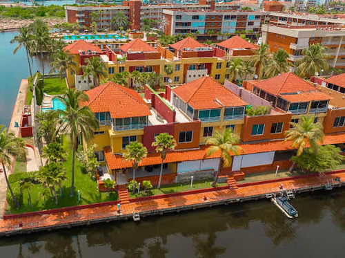 Las Marinas Th Lechería Venta 391 M2