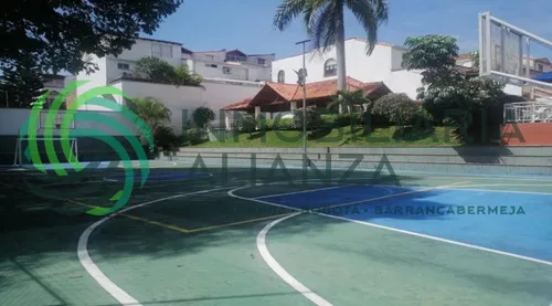 Casa En Venta En Quintas Del Cacique Iii. Cod V61247