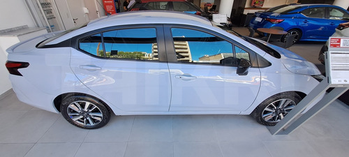 Nissan Versa 1.6 Sr Cvt