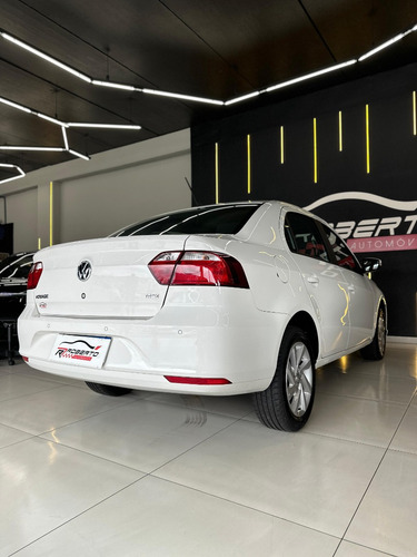 Volkswagen Voyage 1.6 16V MSI TOTALFLEX 4P AUTOMÁTICO