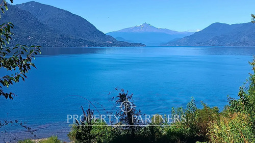 Espectacular Terreno Orilla De Lago Panguipulli Co...