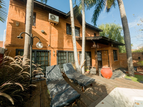 Imagen 21 de 26 de Castelar Norte Parque Costa Solido Chalet