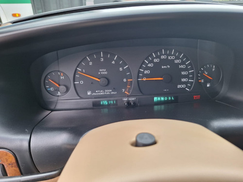 Chrysler Caravan 3.3 Se 3.3