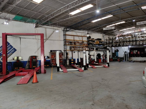 En Venta Fondo De Comercio En San Antonio De Los Altos,taller De Tren Delantero,frenos,silenciadores Y Cauchera. Rz