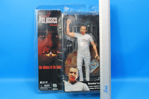 Hannibal Lecter Cult Of Classics Neca Figura (Usado)