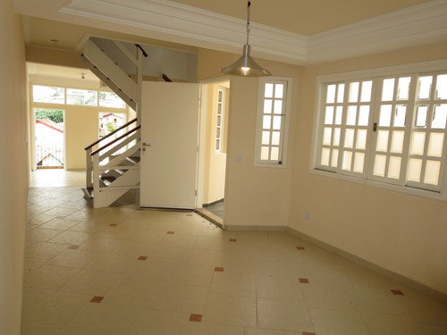 Imagem 7 de 14 de Casa Para Alugar Com 3 Dormitórios - Fl05