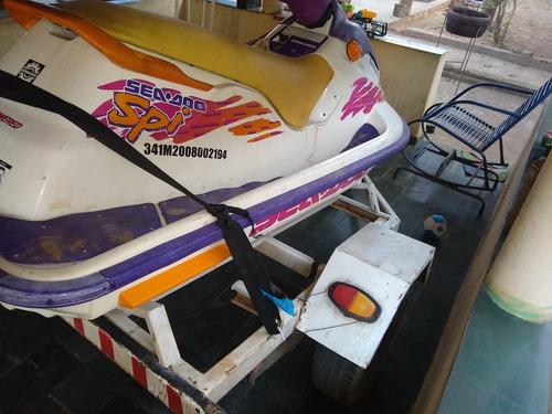 Imagem 2 de 4 de Sea Doo