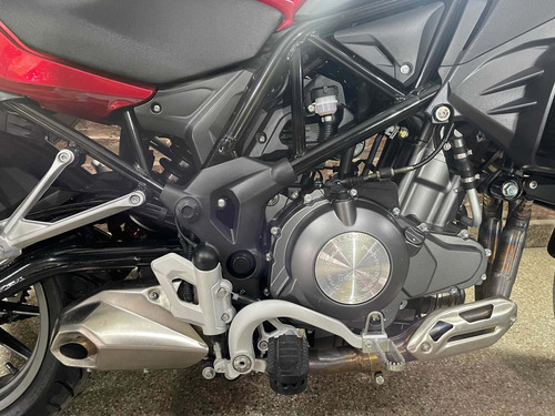 Imagen 7 de 10 de Benelli Trk 502