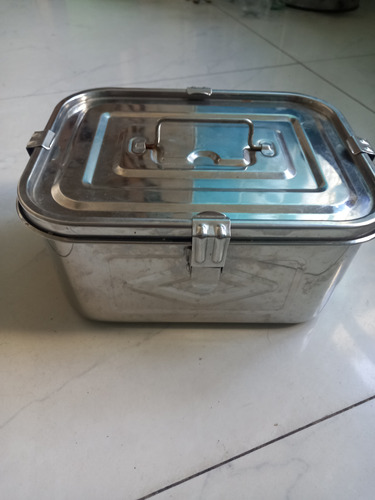 Contenedor, Lanchera De Acero Inox. Almacenamiento Alimentos